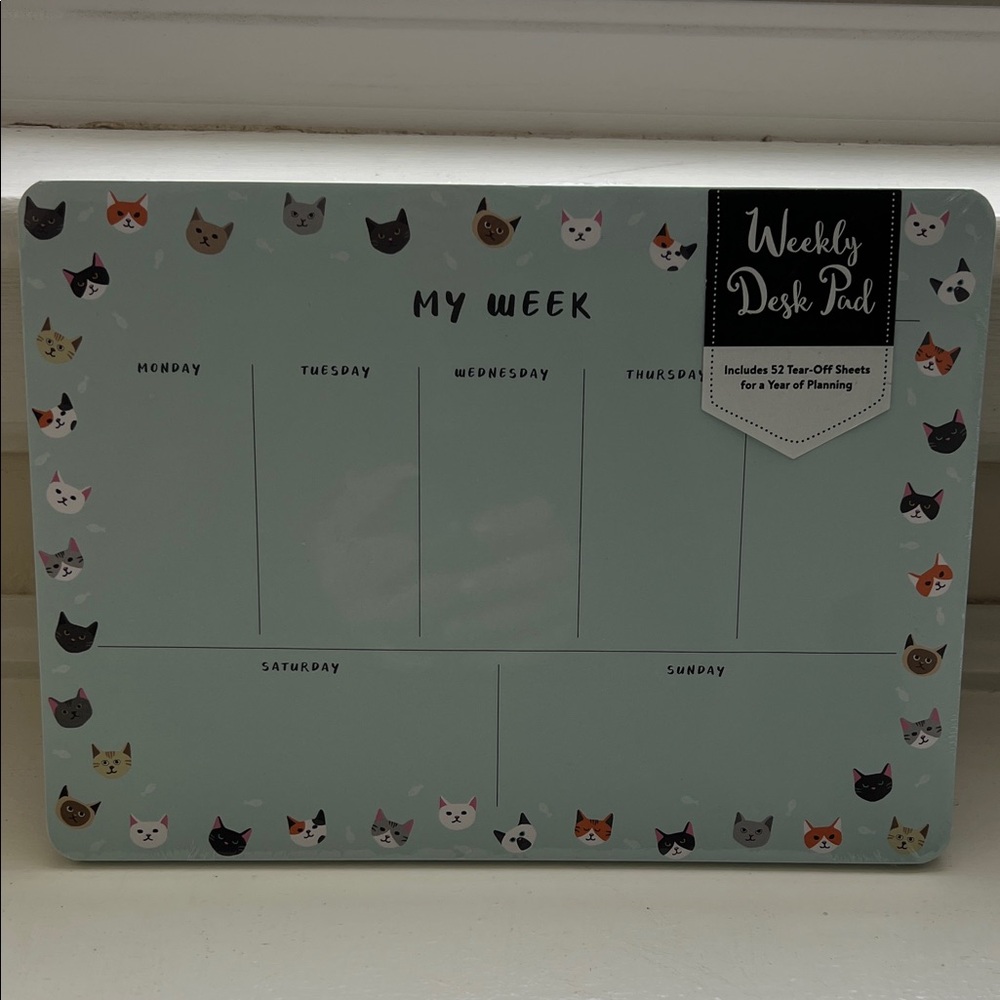 Weekly Desk Pad with Cat Design